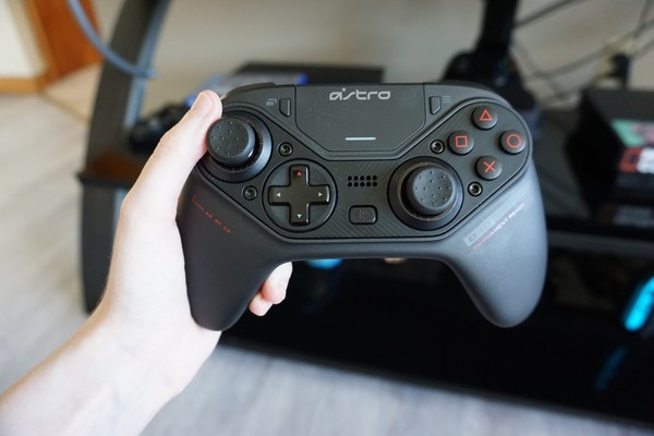 Astro gaming controller HK