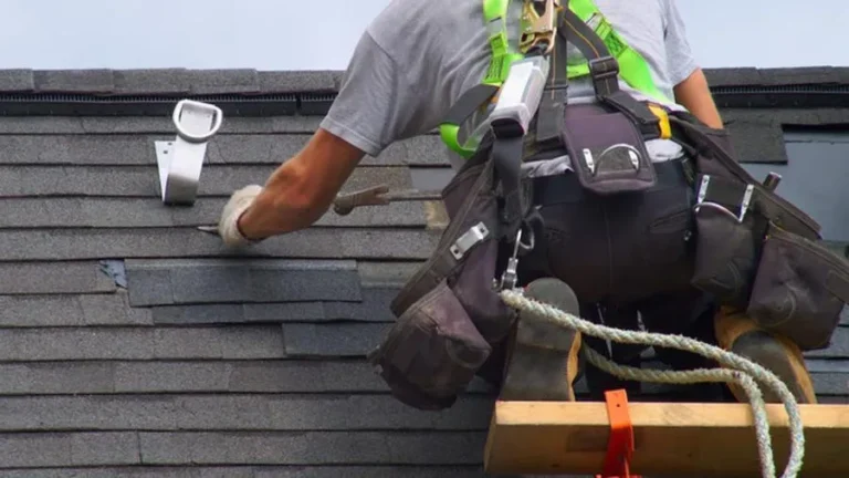 Salem Oregon Roofer